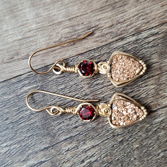 🆕 Gold druzy & garnet earrings - Picture 1 of 3